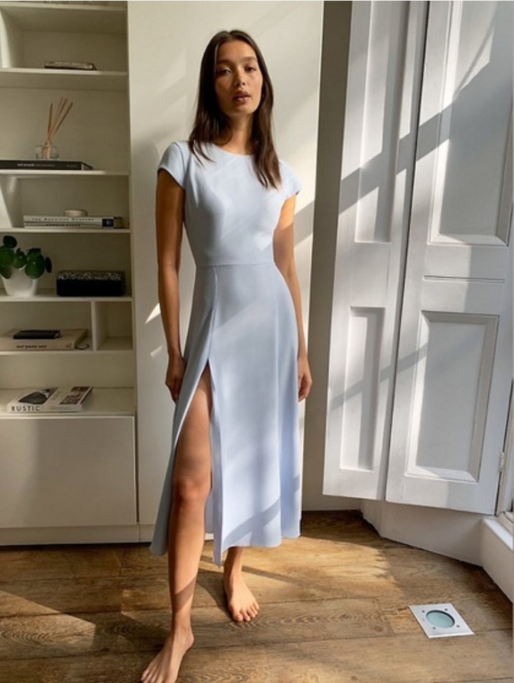 Aritzia Hamptons Dress - Opal grey